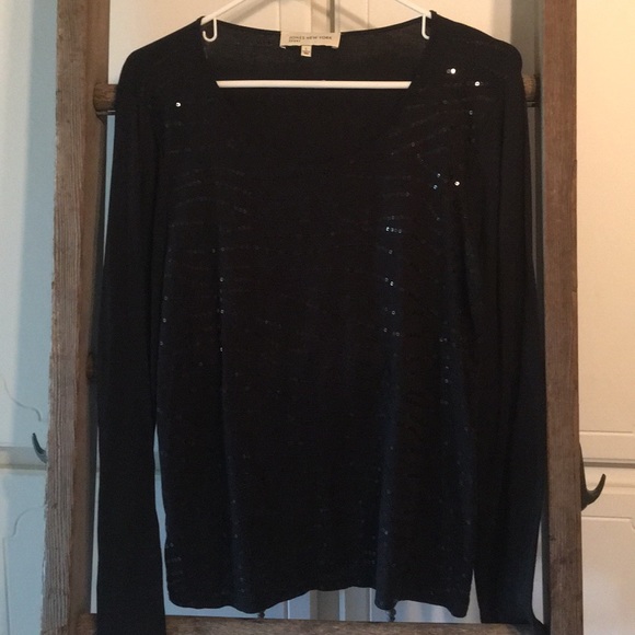 Jones New York Tops - Black scoop neck top sequined size large
